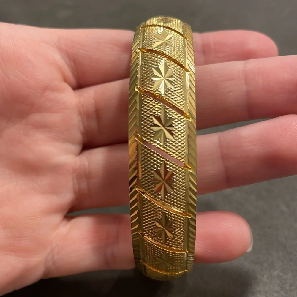 Gold Tone Bangle Bracelet - Picture 10 of 12
